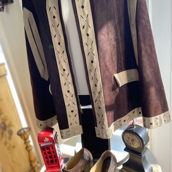 Mad Capper - Picture 2 of 2